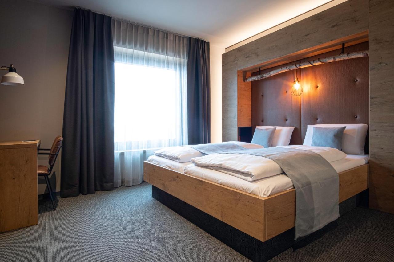 Riku Hotel Reutlingen Ngoại thất bức ảnh