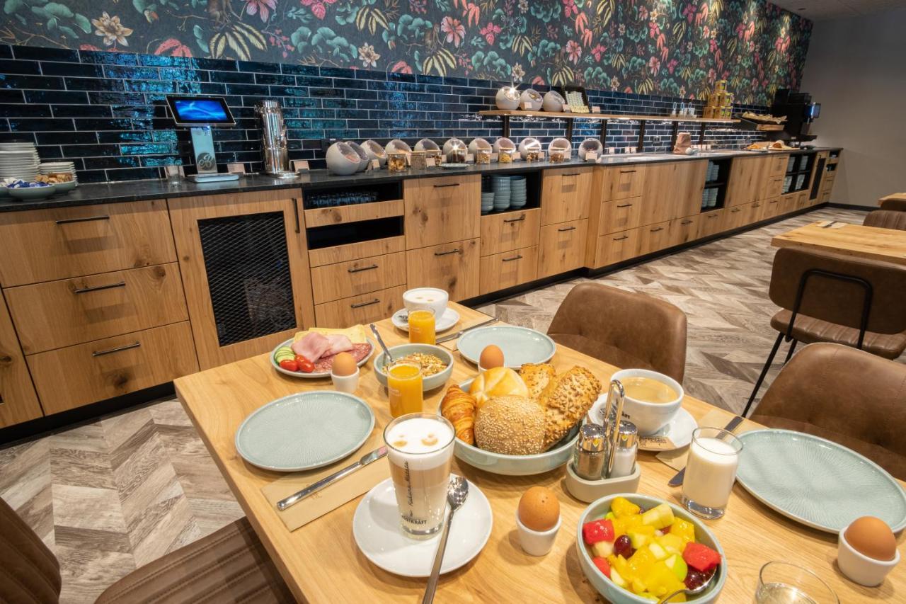 Riku Hotel Reutlingen Ngoại thất bức ảnh